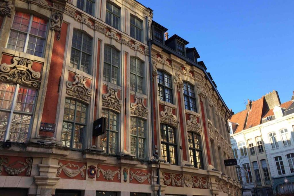 Appartement Grande Chaussee Lille Bagian luar foto